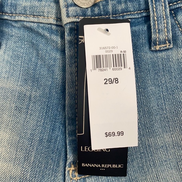 NWT - Banana Republic Distressed Legging Jeans - Picture 4 of 8